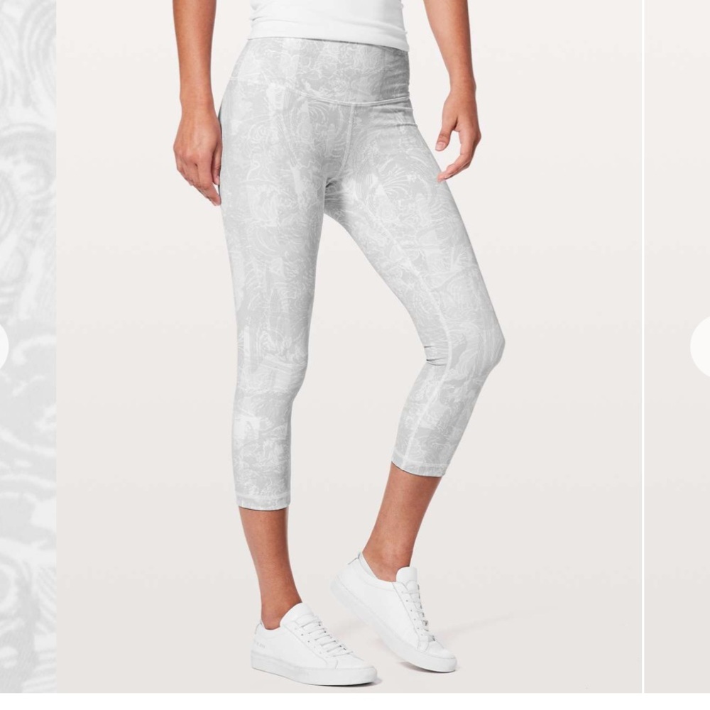 Lululemon White Wunder Under Crop Leggings